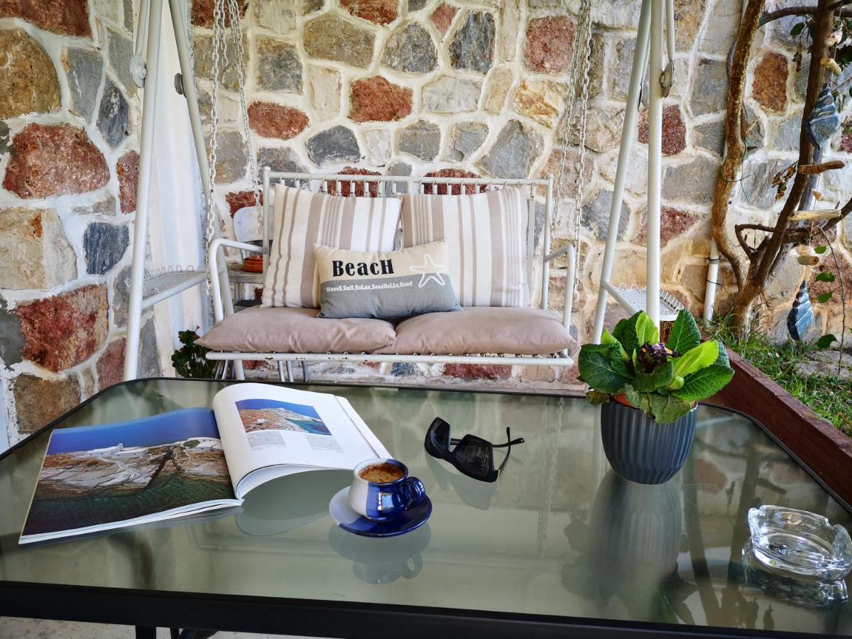 Sea&Sun Glyfada Apartment เอเธนส์ ภายนอก รูปภาพ