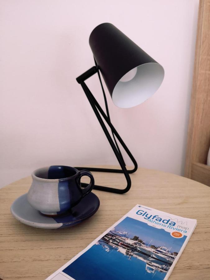 Sea&Sun Glyfada Apartment เอเธนส์ ภายนอก รูปภาพ