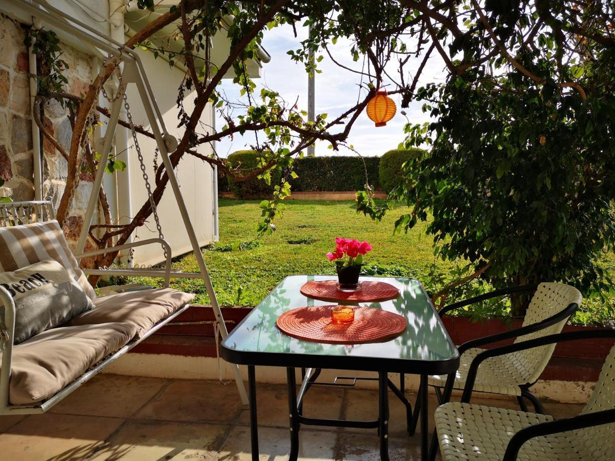 Sea&Sun Glyfada Apartment เอเธนส์ ภายนอก รูปภาพ