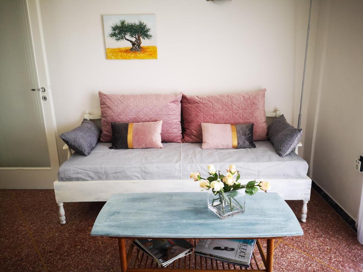 Sea&Sun Glyfada Apartment เอเธนส์ ภายนอก รูปภาพ