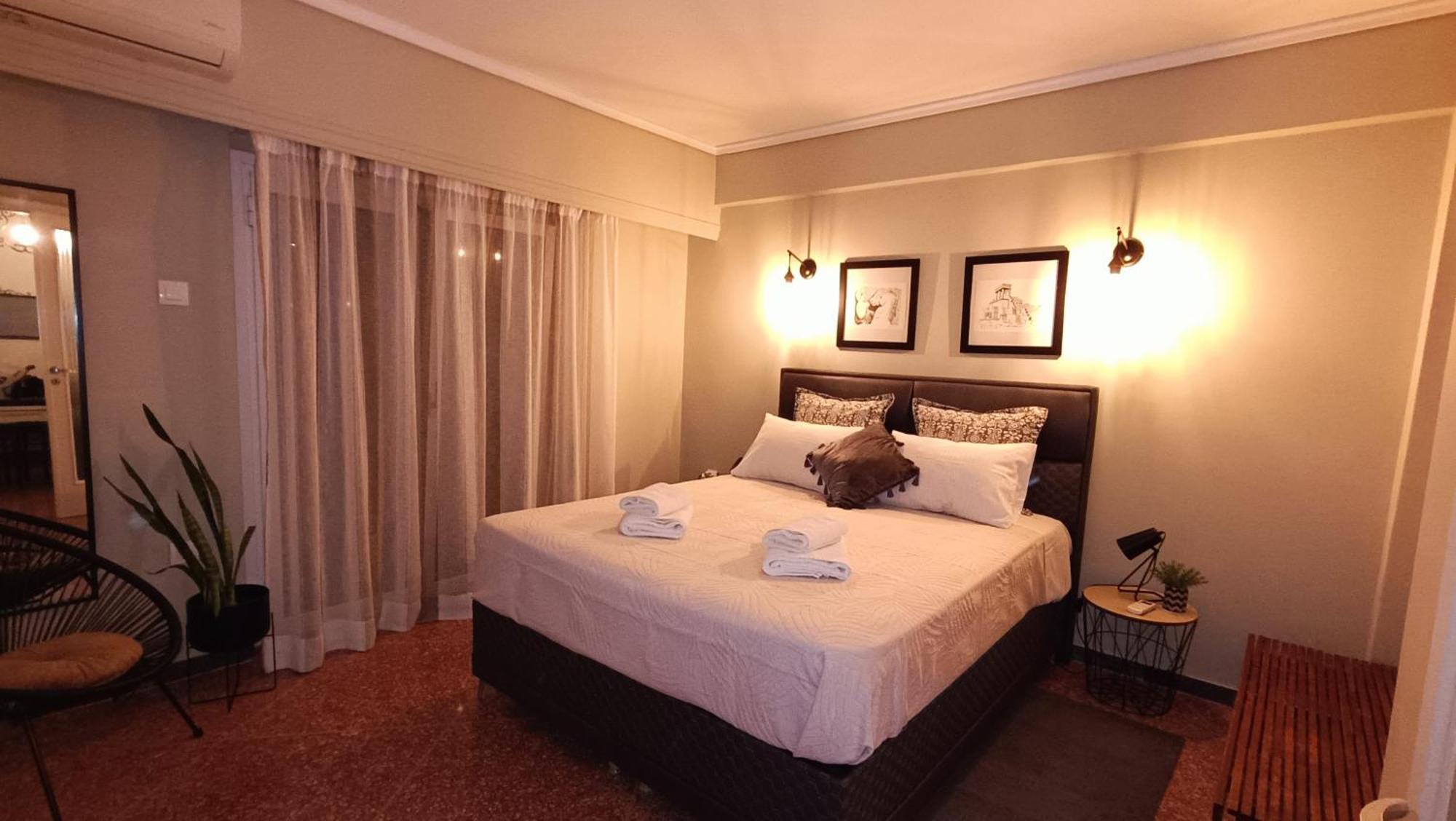 Sea&Sun Glyfada Apartment เอเธนส์ ภายนอก รูปภาพ